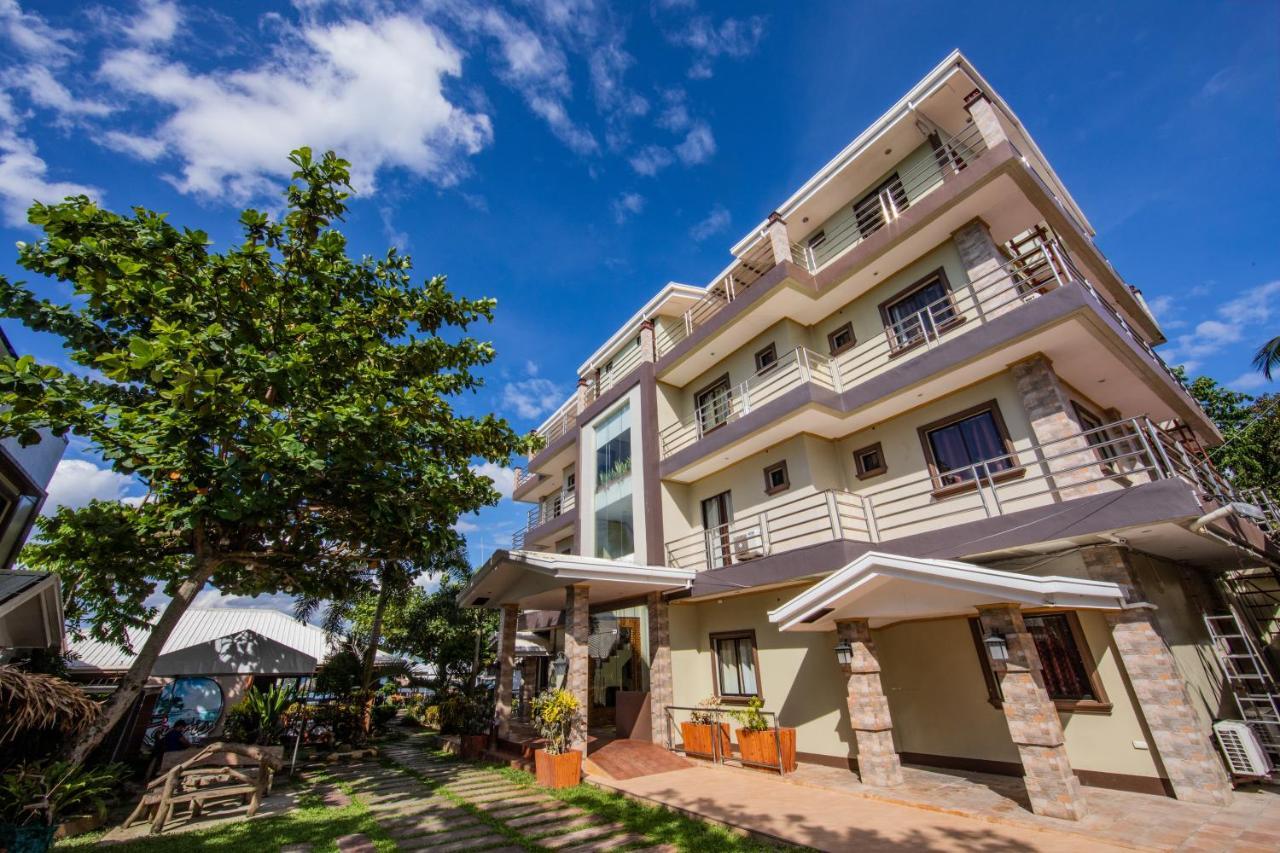 Rawis Resort Hotel And Restaurant Borongan 外观 照片